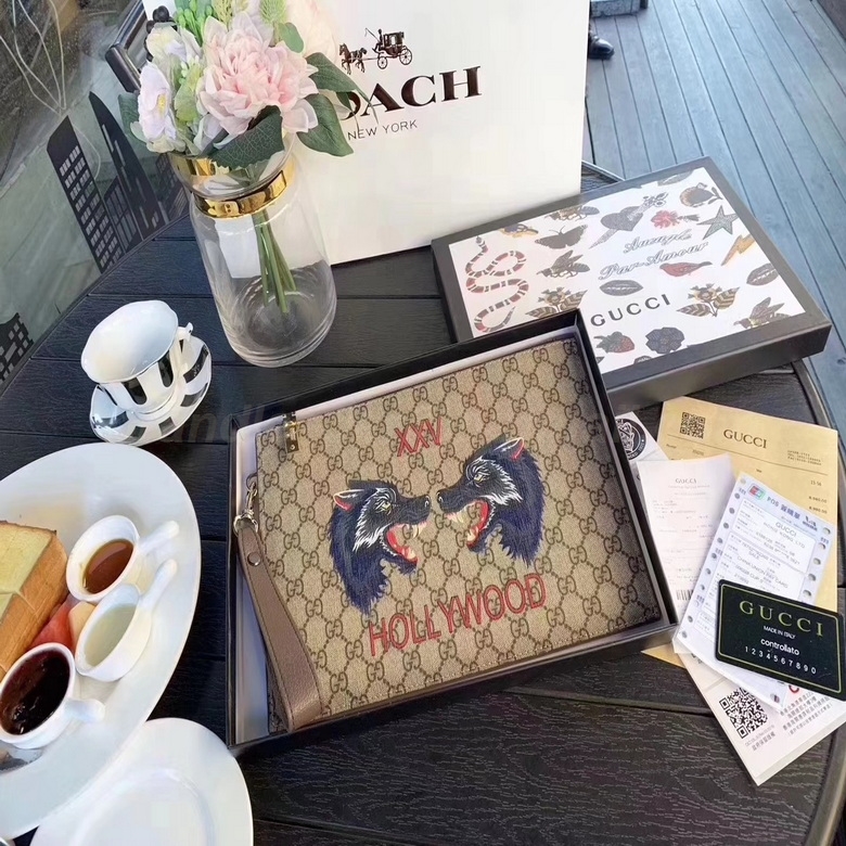 Gucci Wallets 97